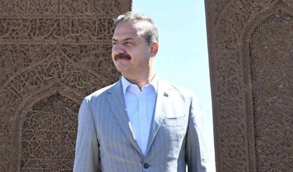 Yavuz Ağıralioğlu’ndan AK Parti’ye transfer tepkisi: “Milletin iradesini boşa düşürmeyin”