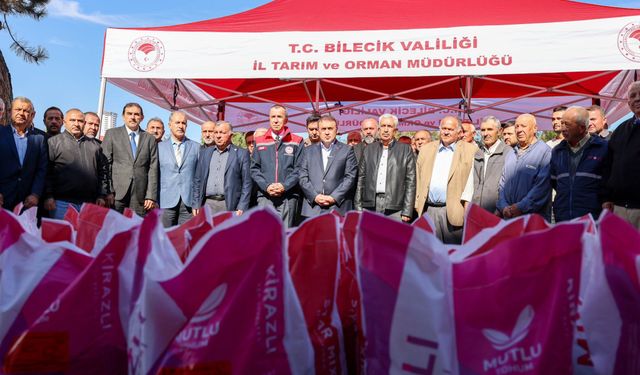 Bilecik’te Üreticiye Büyük Tohum Desteği